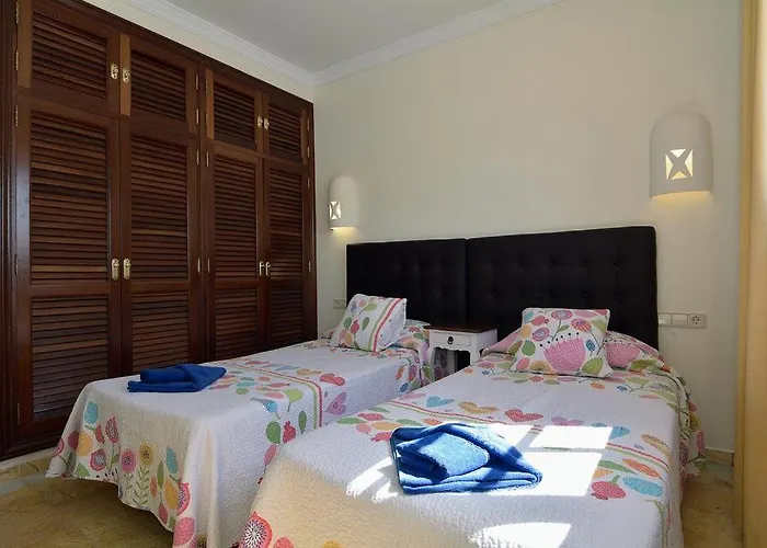 Private Villa With Pool Faro Park